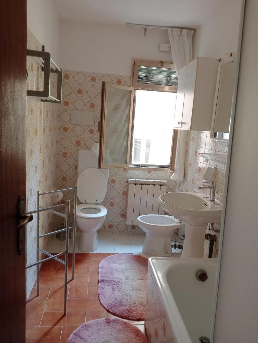 Appartamento Vacanze Casadueottanta Loc-13704 Veneza Exterior foto